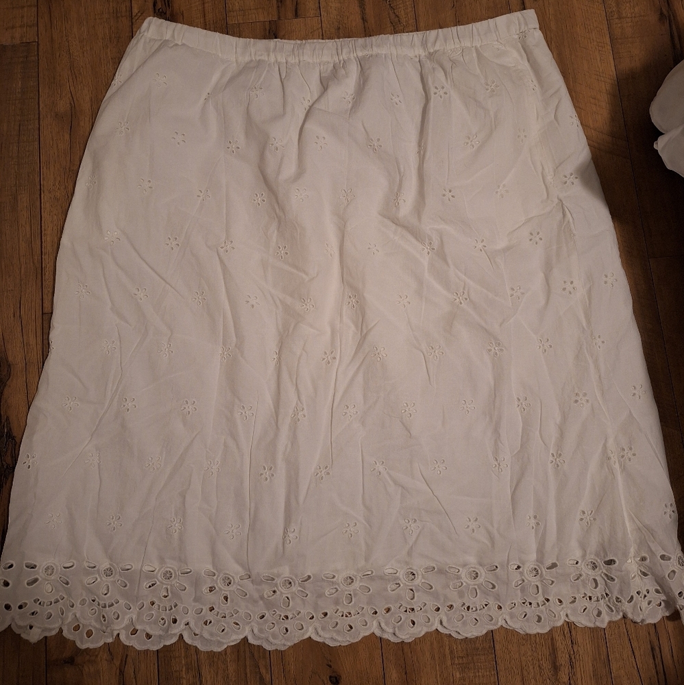 Old Navy White Eyelet Midi Skirt